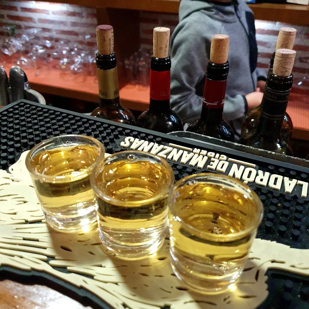 Menu_Bar Los Maribeles_Sacramenia_image_7