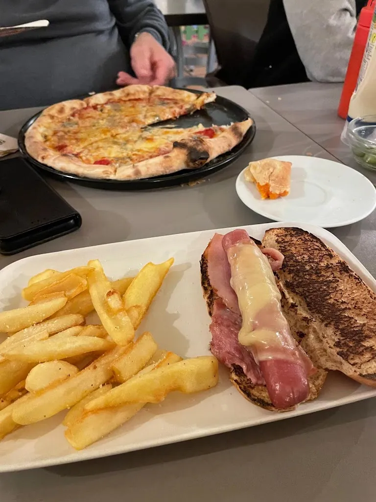 Menu_EL ROBLEDAL_San Cristóbal de Segovia_image_8