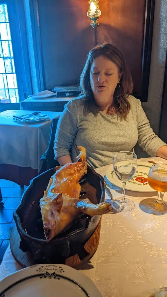 Jordan Niceley_Restaurante Taberna López_San Cristóbal de Segovia_review