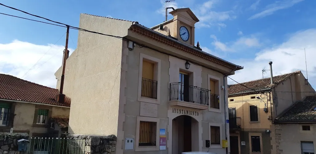 Ayuntamiento de Santa Marta del Cerro_Santa Marta del Cerro_slider_image_3