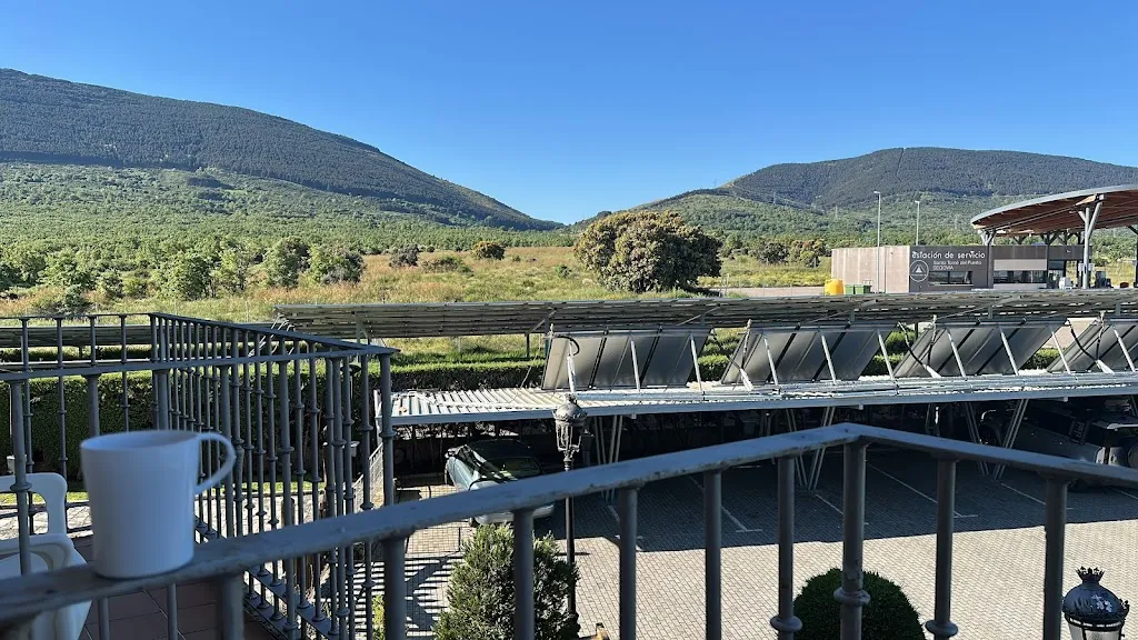 Glyn_Hotel Restaurante Mirasierra_Santa Marta del Cerro_review