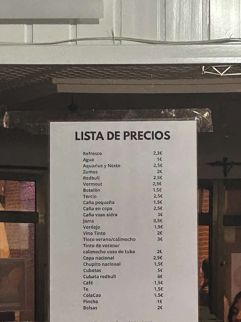 Menu_Bar Las Chicas_Santiuste de San Juan Bautista_immagine_1