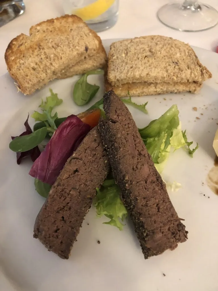 Annmarie Manson_La Montaña_Bédar_review