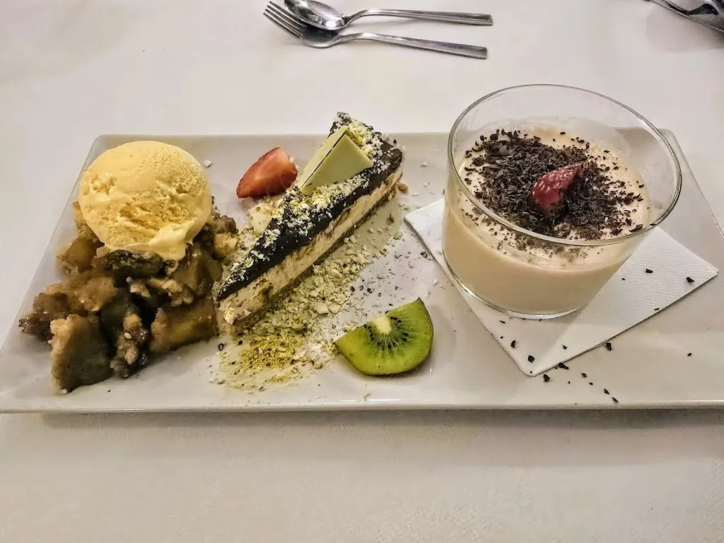 Corne de Hoogh_La Montaña_Bédar_review