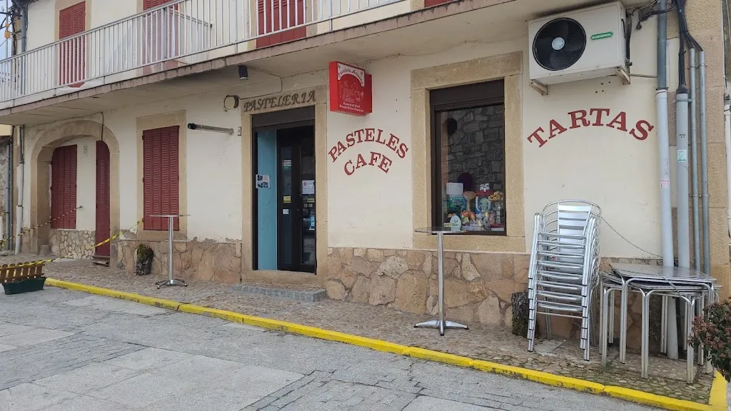 Horno de Mariluz restaurant in Santo Tomé del Puerto