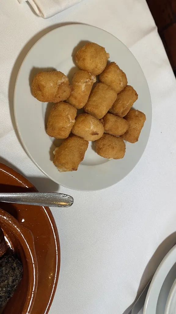 Agus C. _Bar-Restaurante Alejandro Manrique Horno de Asar._Sotosalbos_review