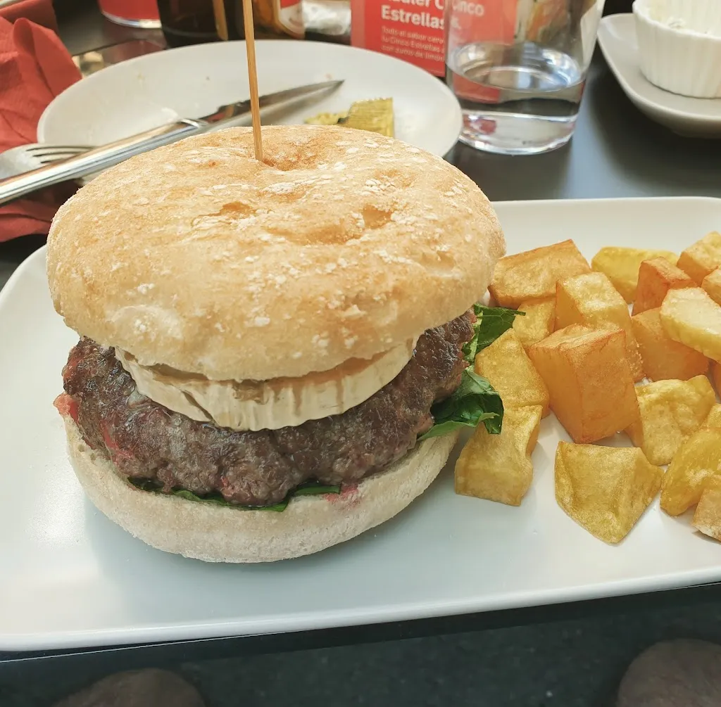 Jose Botella_Taberna De Tabanera_Tabanera la Luenga_review