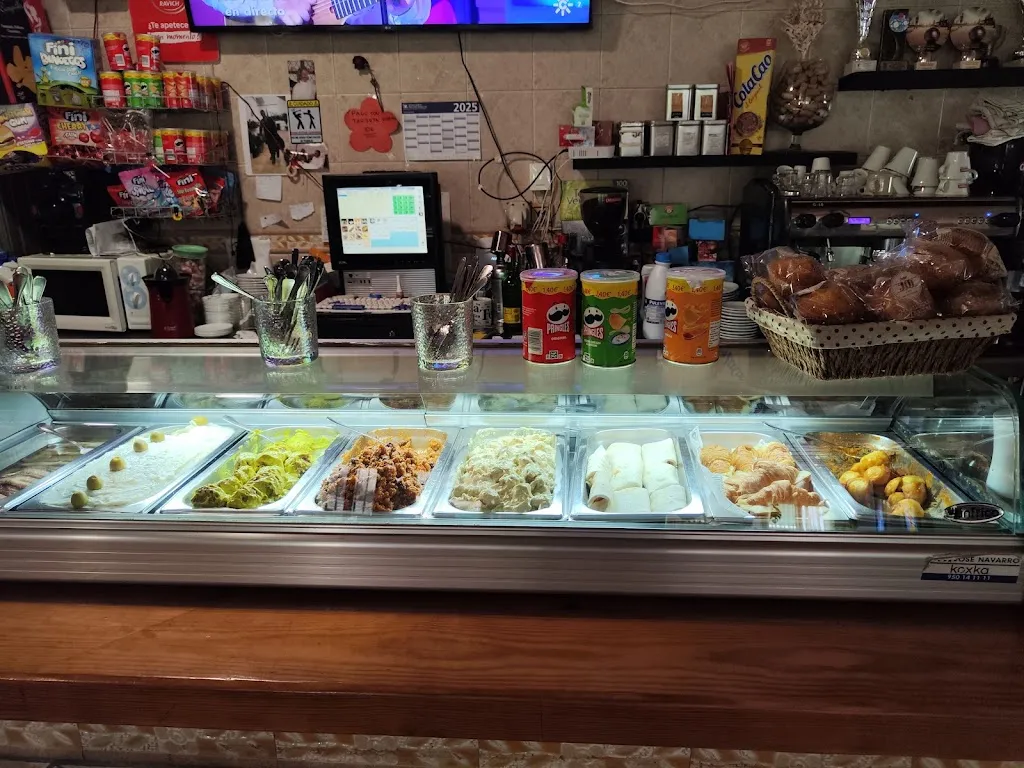 K. Šopis_The Corner tapas_Bédar_review