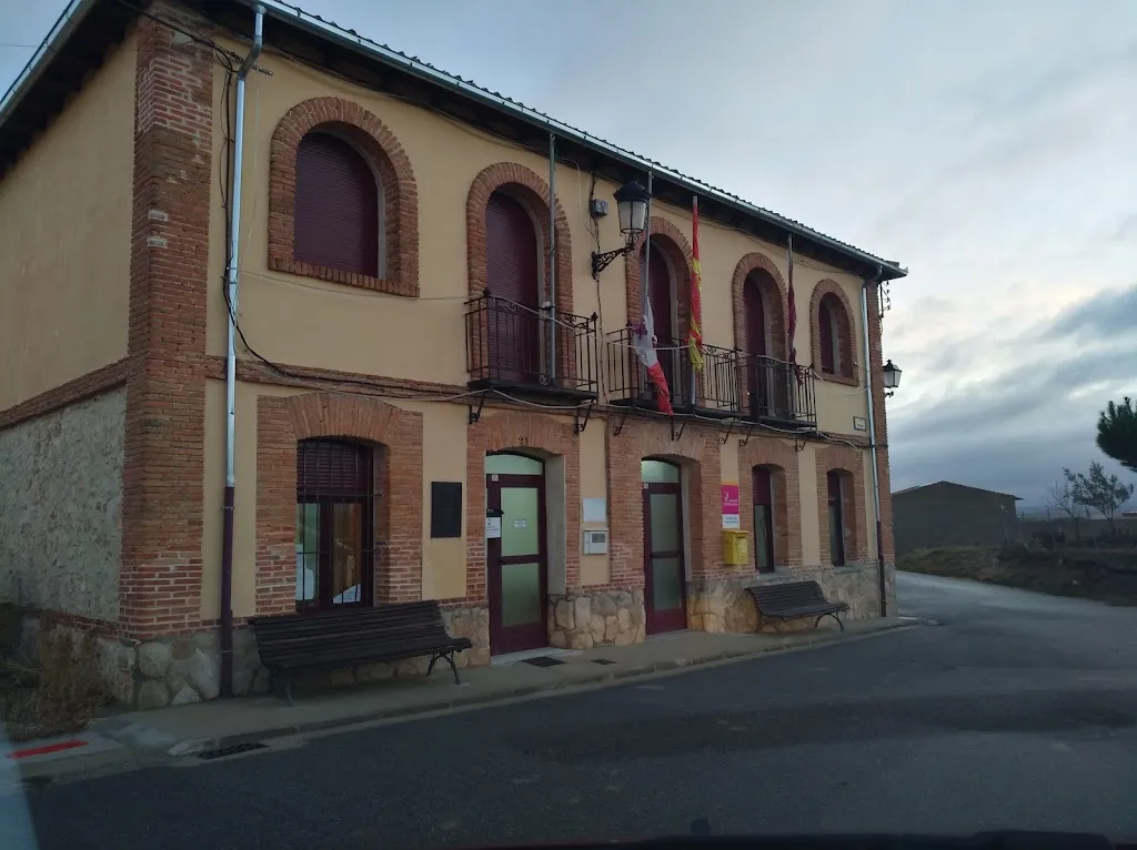 Consultorio Medico restaurant in Tabanera la Luenga