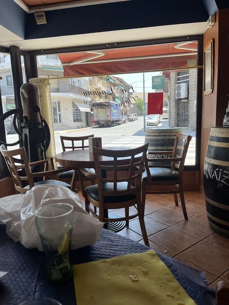 Cafetería Restaurante La Laguna_Sotillo_slider_image_1