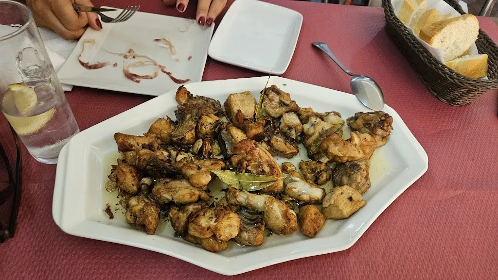 Café Bar Linares_Sotillo_slider_image_3