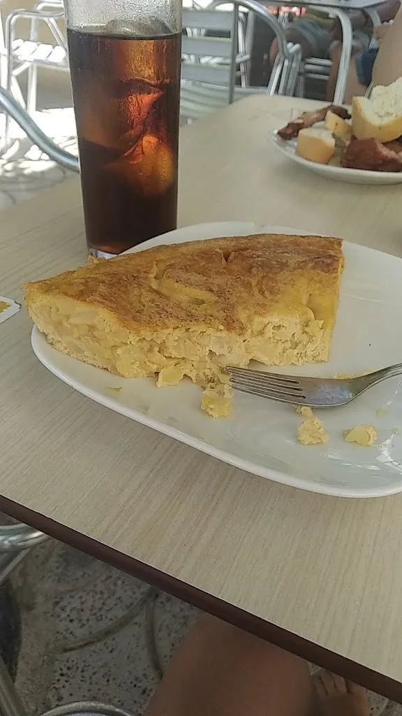 Menu_Bar El Pequeño Luchador C.B._Sotillo_image_6