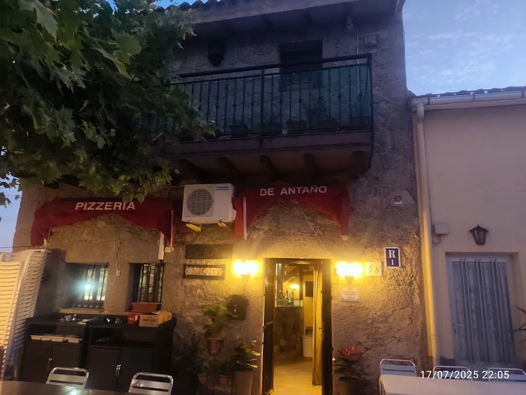 Pizzeria De Antaño_Sotillo_slider_image_1