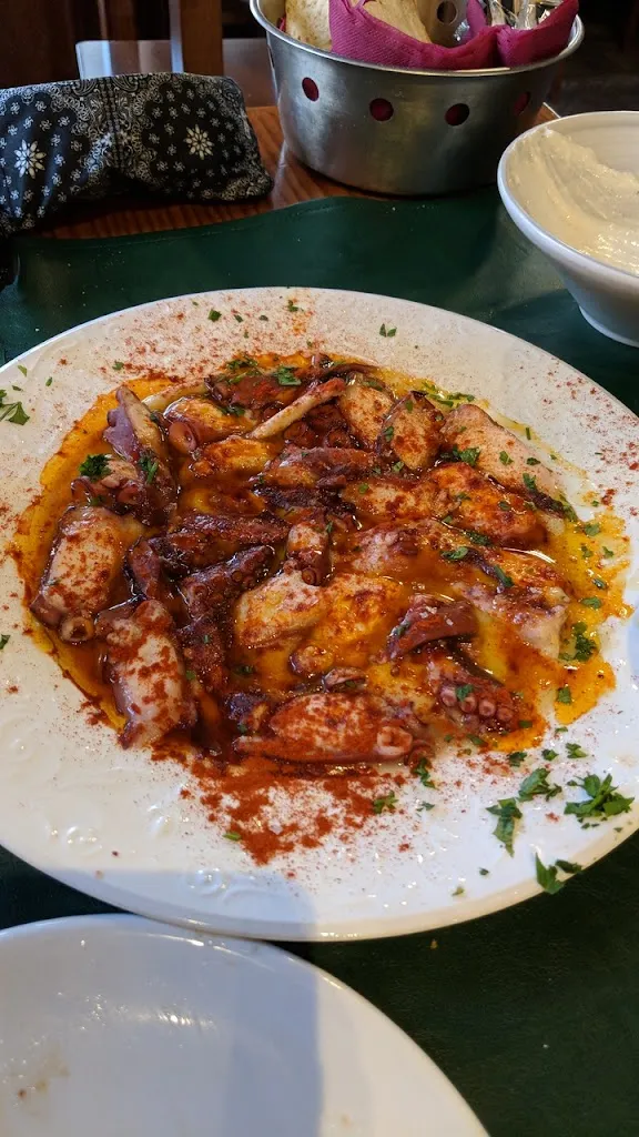 Mahesh G_Taberna Entrevinos_Almería_review