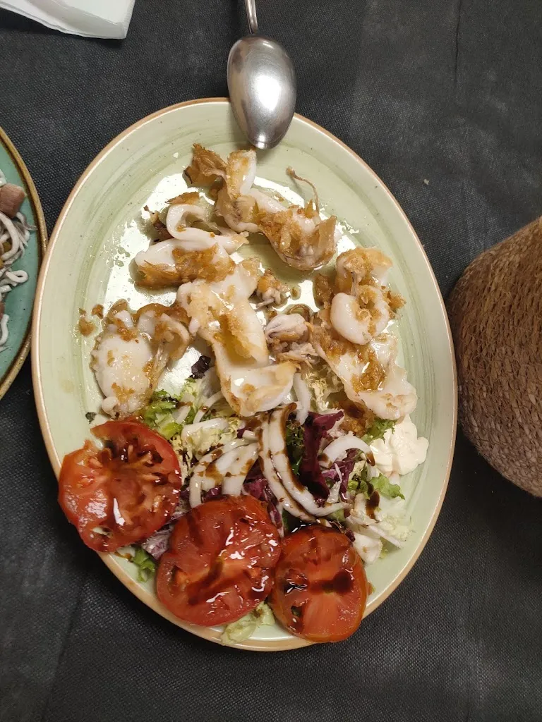 Noelia Marugan Sanz_Bar El Tio Honorio_Trescasas_review