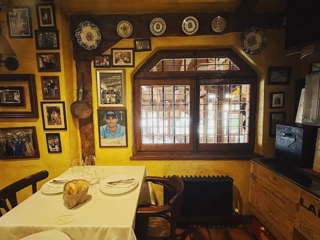 Jiayu Xun_Casa Felipe_Torrecaballeros_review