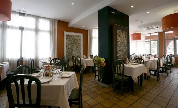 Restaurante La Taberna_Torrecaballeros_slider_image_1