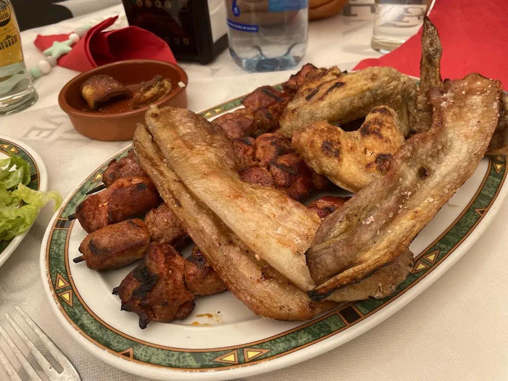 Taberna Los Robles_Torrecaballeros_slider_image_2