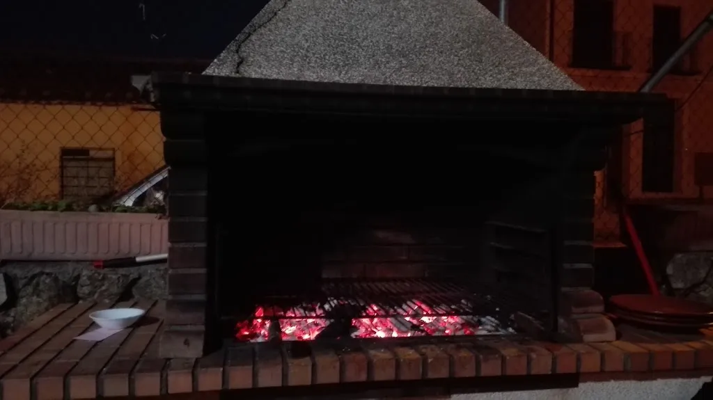 Taberna Los Robles_Torrecaballeros_slider_image_3