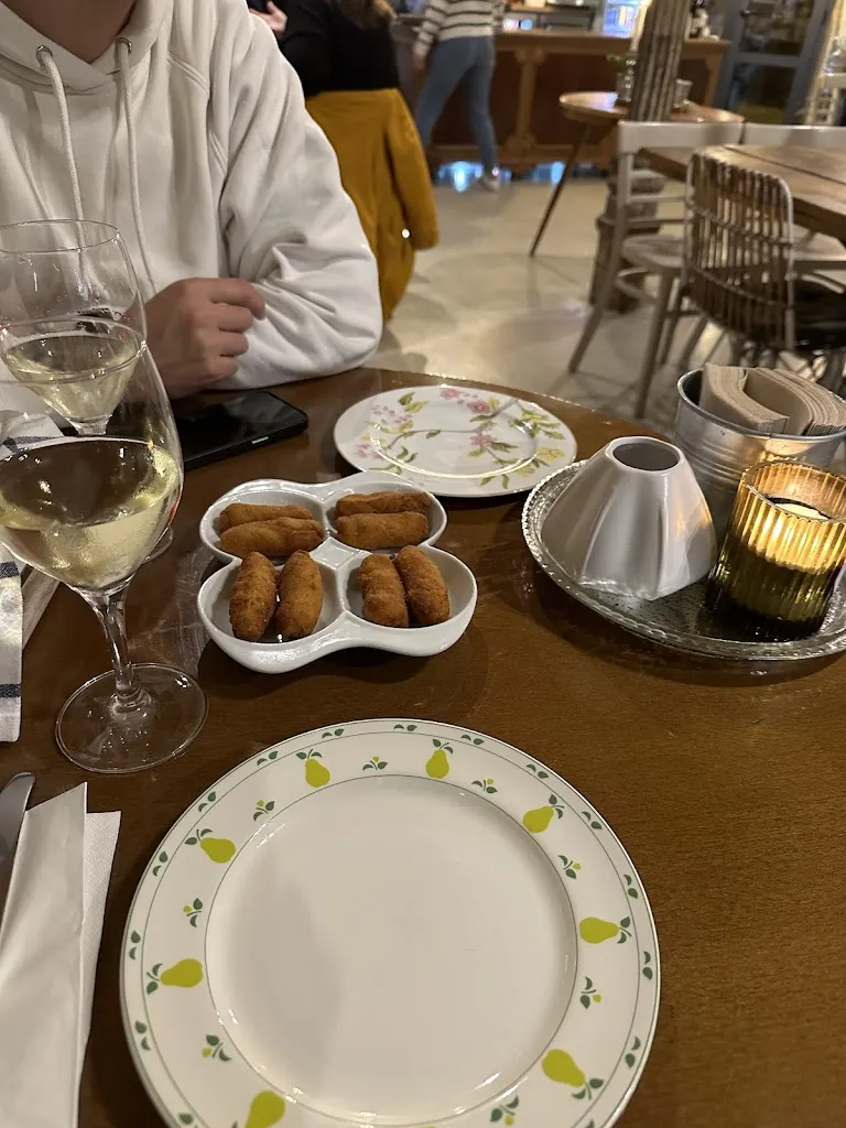 Em_Taberna TOMASA Tienda_Valdeprados_review