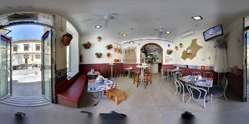 Taberna Nuestra Tierra restaurant in Almería