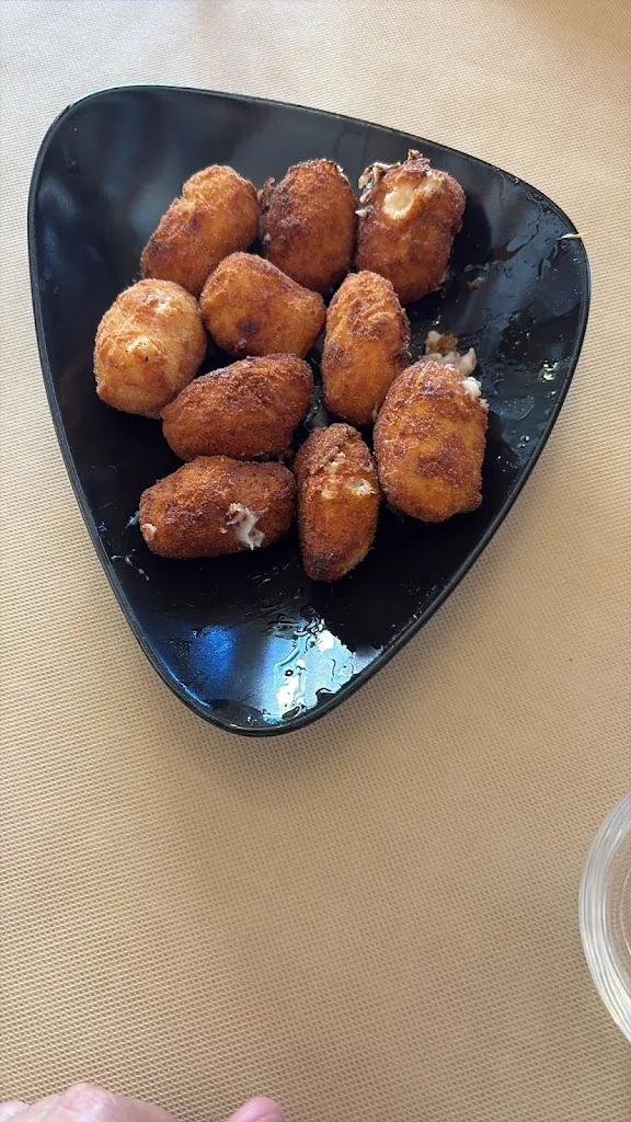 Pilar Menéndez casales_Bar Restaurante Zacarías_Valle de Tabladillo_review