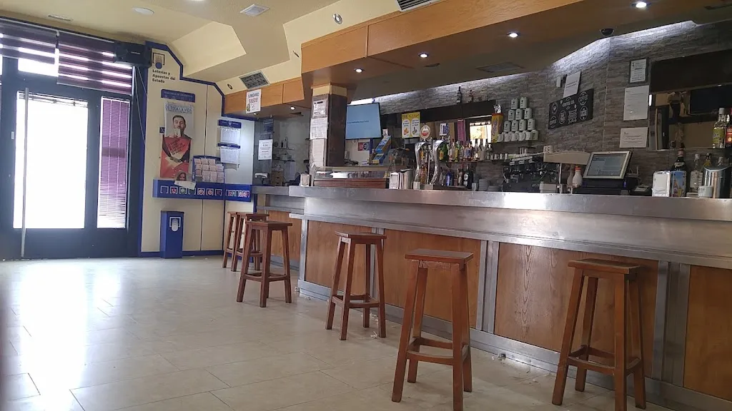 BAR LA APARECIDA_Valverde del Majano_slider_image_1