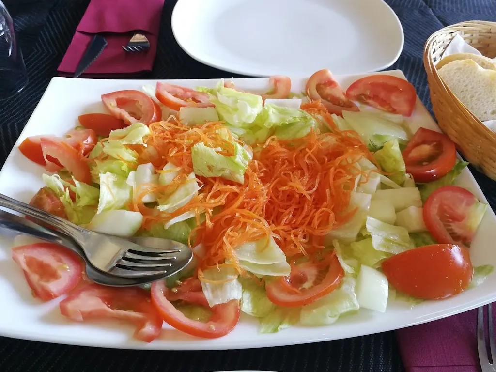 Bar El Puente restaurant in Vegas de Matute