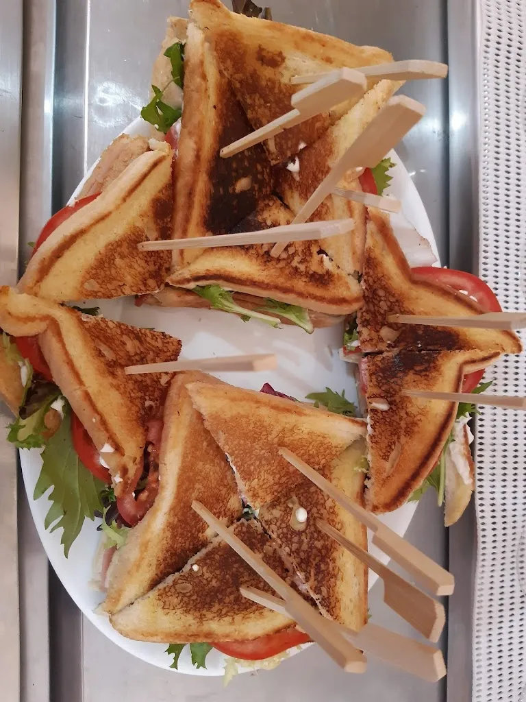 El punto de encuentro_Ventosilla y Tejadilla_slider_image_2