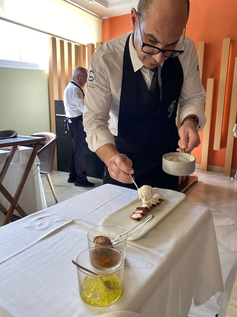 Levi McConnell_Tony Garcia Espacio Gastronómico_Almería_recensione