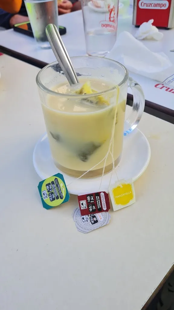 Menu_Bar Colón_Albaida del Aljarafe_image_4