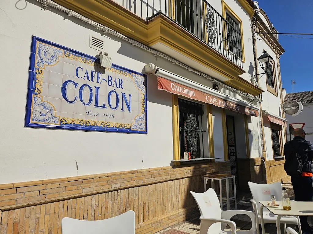 Bar Colón restaurant in Albaida del Aljarafe