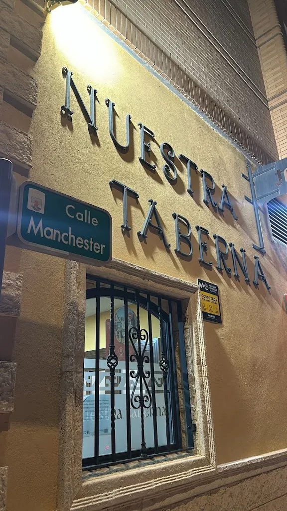 Stuart Macdonald_Nuestra Taberna_Aguadulce_review
