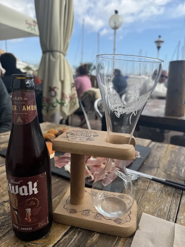 Alsu Honey_Restaurante 😋 𝙻𝚊 𝙲𝚊𝚋𝚊𝚗𝚊 𝙱𝚎𝚕𝚐𝚊_Aguadulce_review