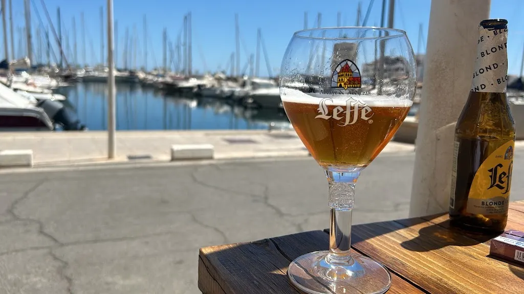 Johan R_Restaurante 😋 𝙻𝚊 𝙲𝚊𝚋𝚊𝚗𝚊 𝙱𝚎𝚕𝚐𝚊_Aguadulce_review