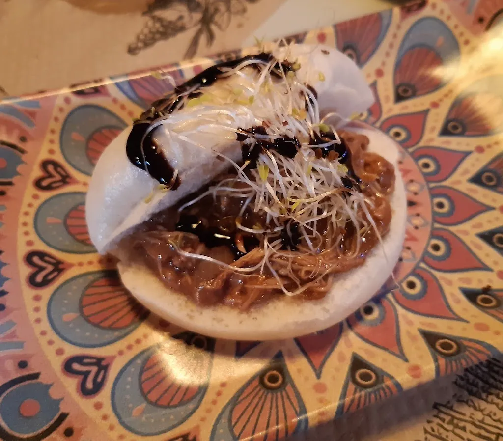 Lucia Nunez_Bar Café Des Amis_Aguadulce_review