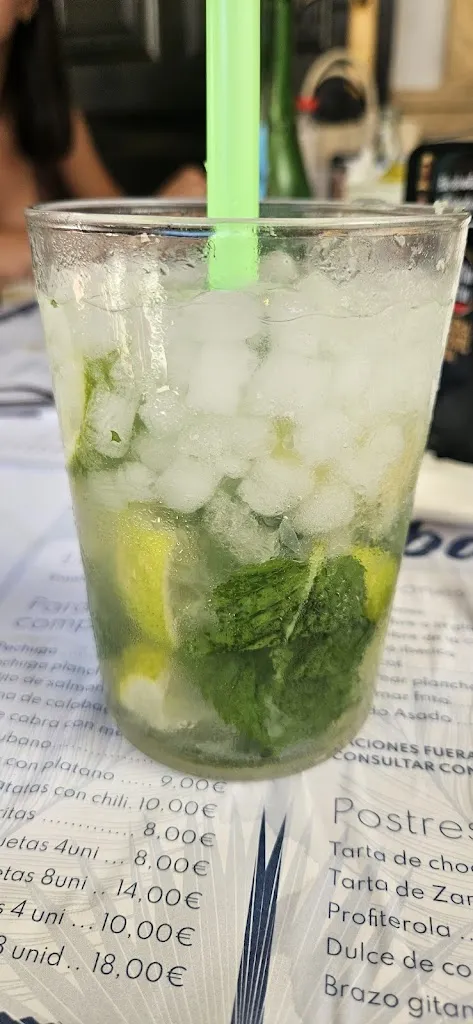 Owen Bevan_la sucursal_Aguadulce_review