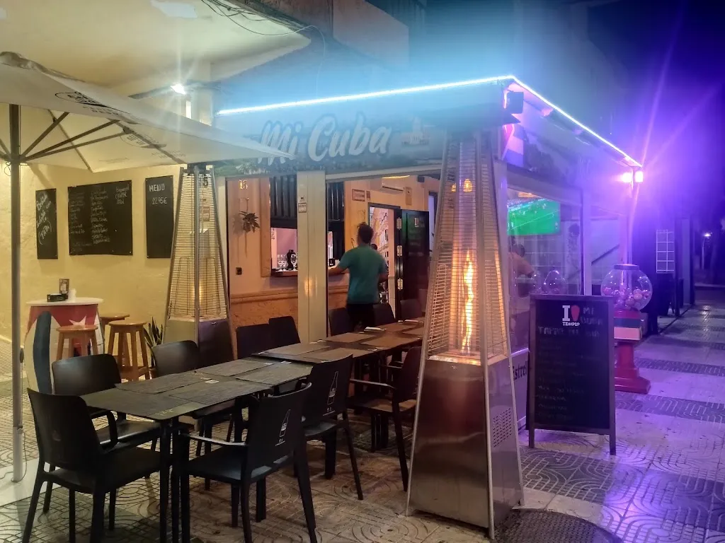 la sucursal restaurant in Aguadulce