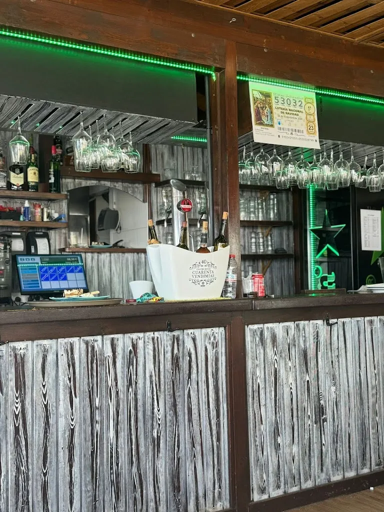 Linda Elste_Chiringuito El Torero_Aguadulce_review