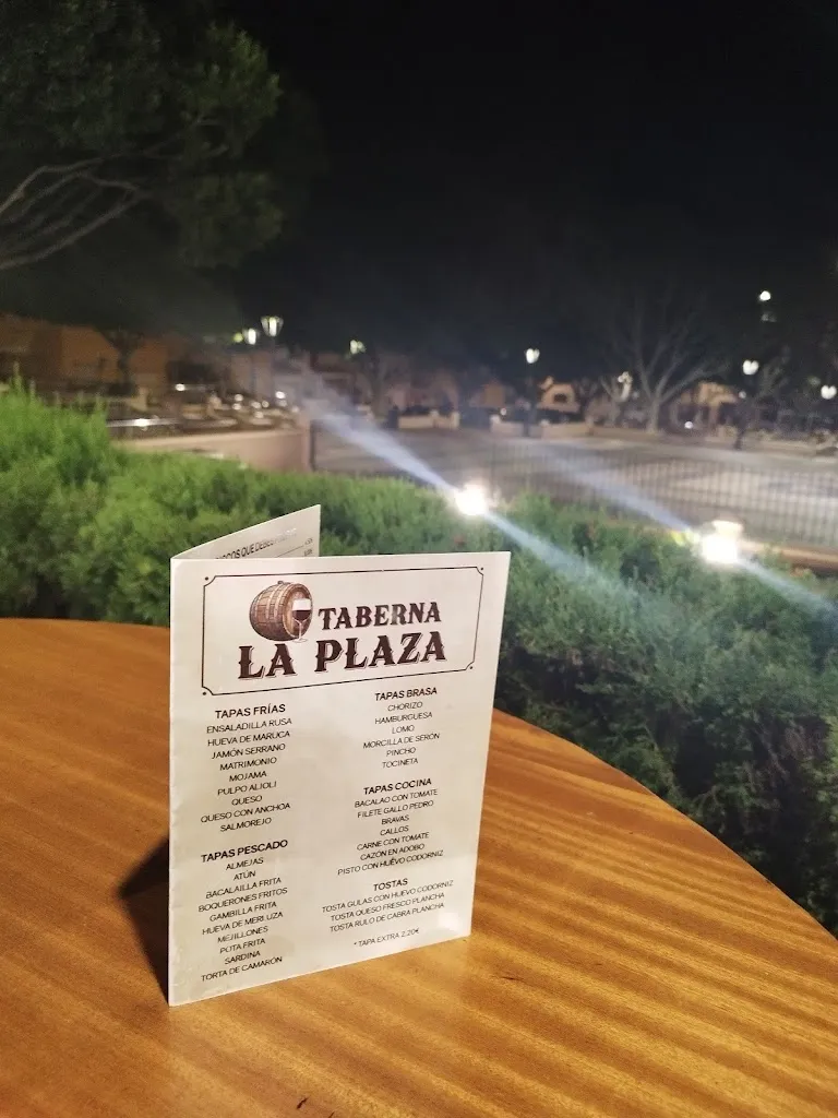 E Garrys_Taberna la plaza Aguadulce_Aguadulce_review
