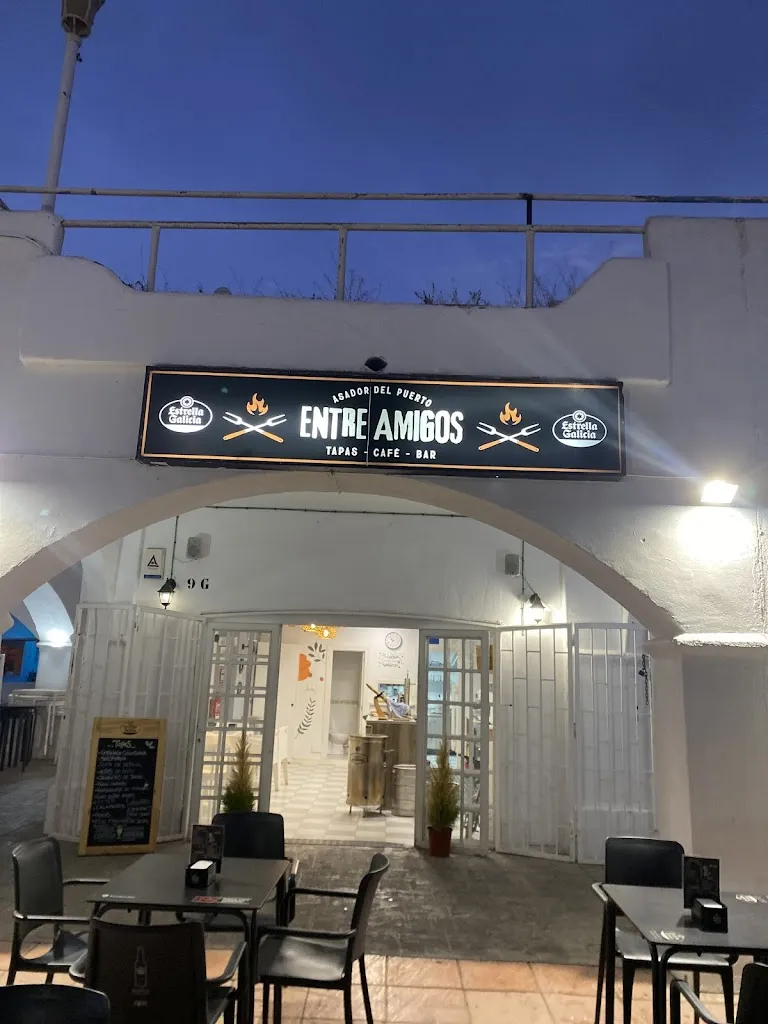 Entre amigos restaurant in Aguadulce