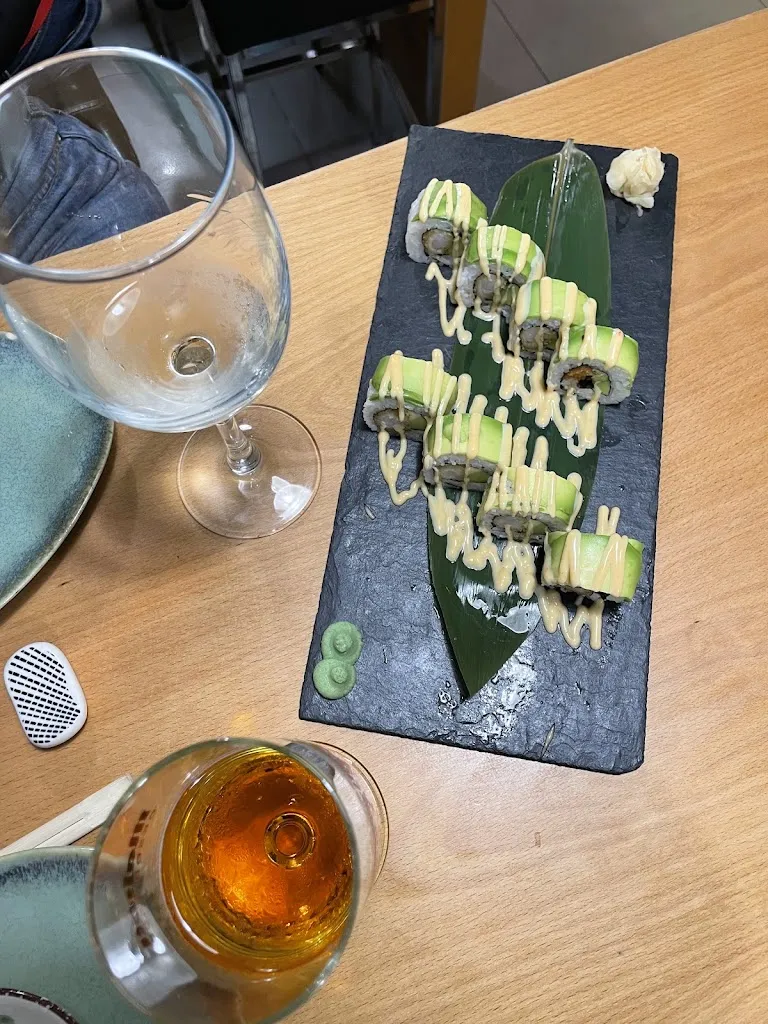 Carmen Domingo_KZ Sushi - Asian Fusion_Aguadulce_review