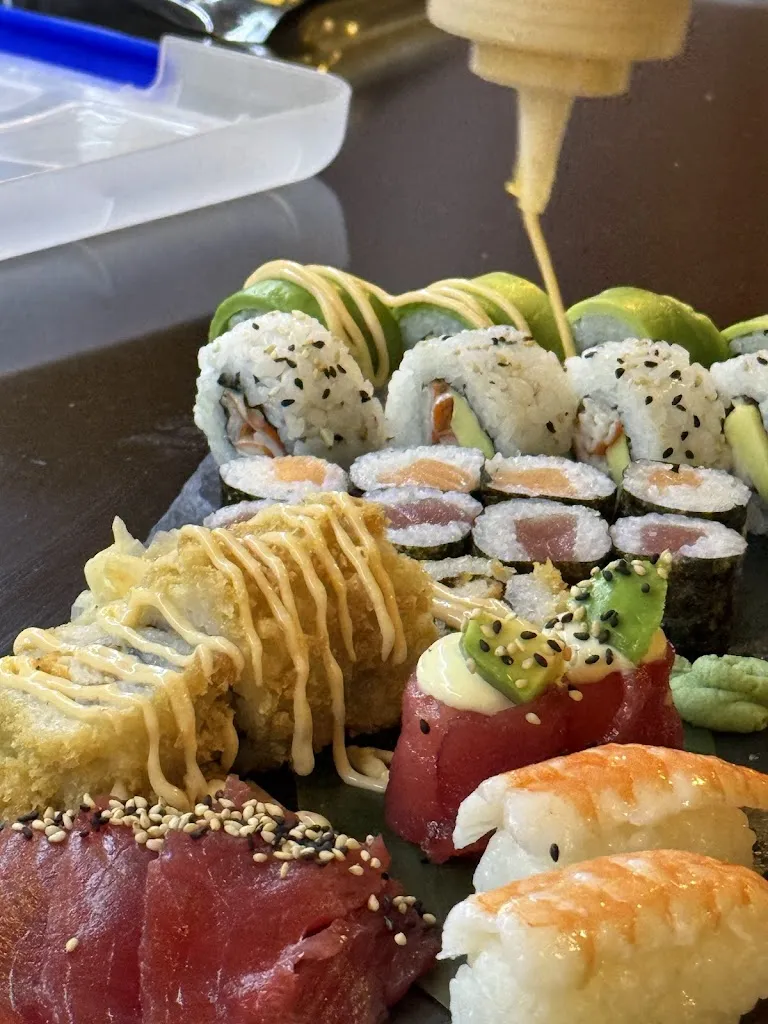 KZ Sushi - Asian Fusion_Aguadulce_slider_image_3