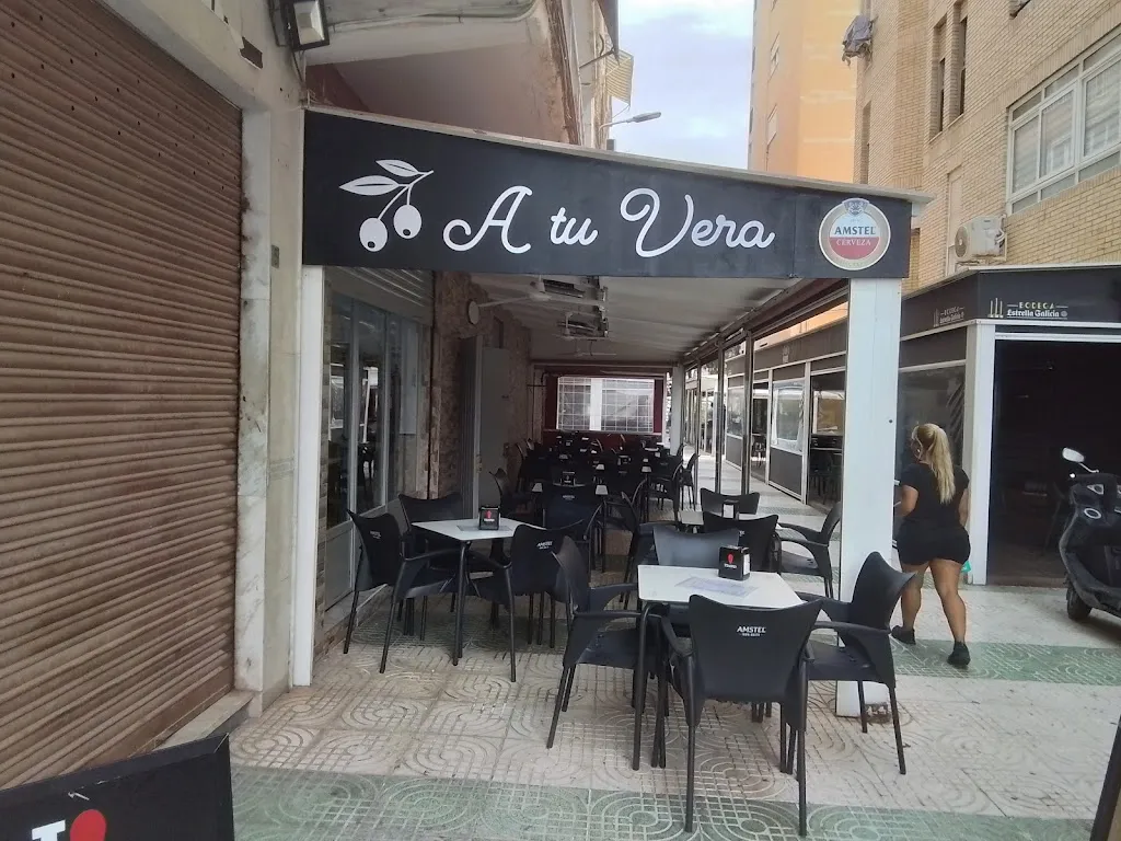 A tu Vera Tapas Bar_Aguadulce_slider_image_3