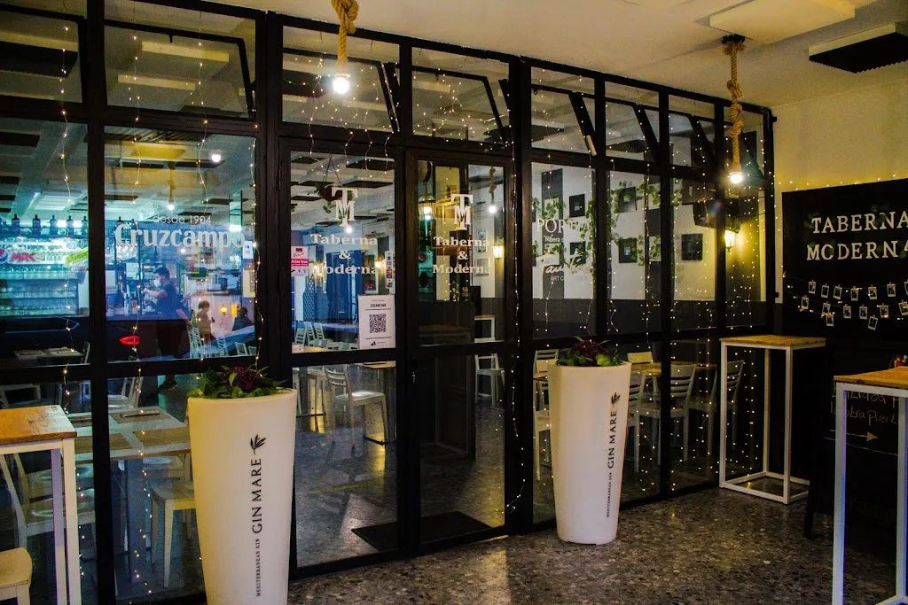 Bar Taberna&Moderna_Alcalá de Guadaira_slider_image_1