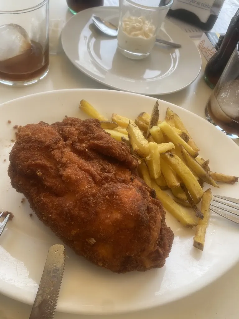 Laura Torres_Abacería Marisquería Santa Marta_Alcalá de Guadaira_review