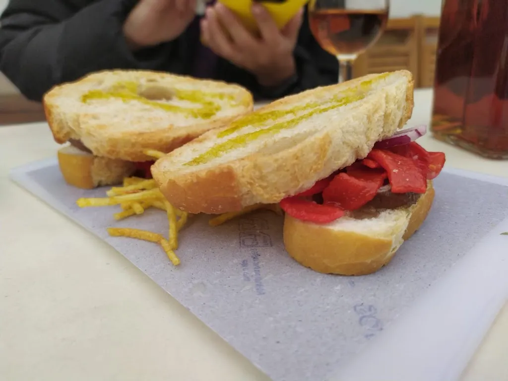 TresEsElEstres_La Bodeguita_Alcalá de Guadaira_review