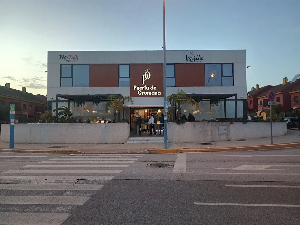 Restaurante Puerta de Oromana_Alcalá de Guadaira_slider_image_1