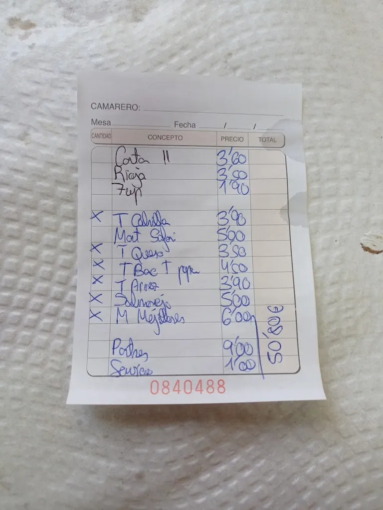 Eduardo Fernández_Bar safari_Alcalá de Guadaira_review