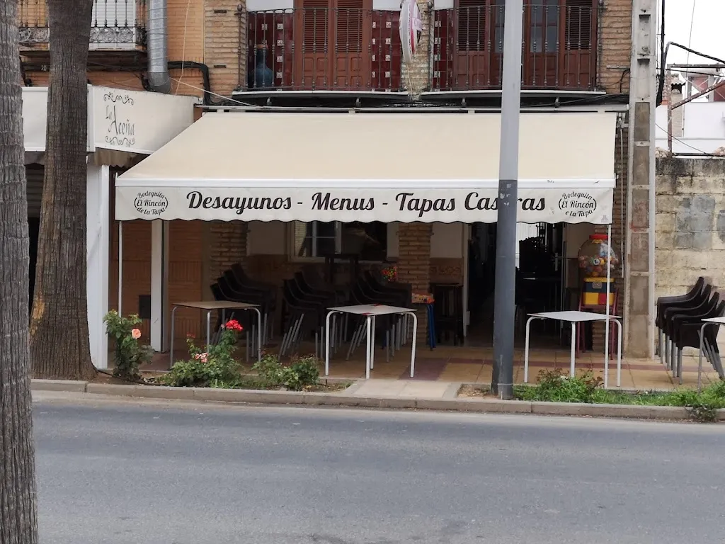 Restaurante El Rincon De La Tapa_Alcolea del Río_slider_image_1